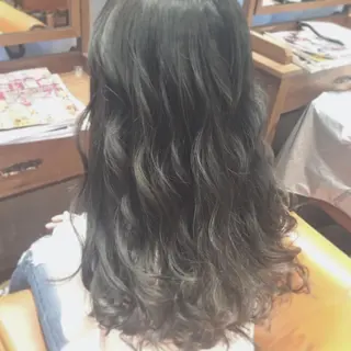 ロング カラー ヘアアレンジ kazufumi ..のヘアスタイル