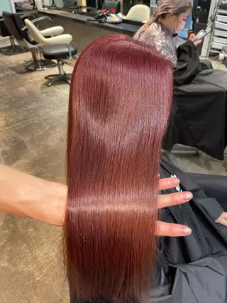 セミロング WELLY TO KYOメンズカットのヘアスタイル