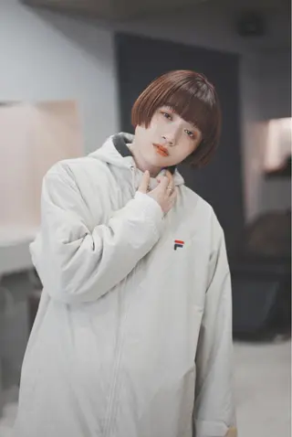 ショート カラー ボブパーマコテ巻き風 パーマNo1深江秀平のヘアスタイル