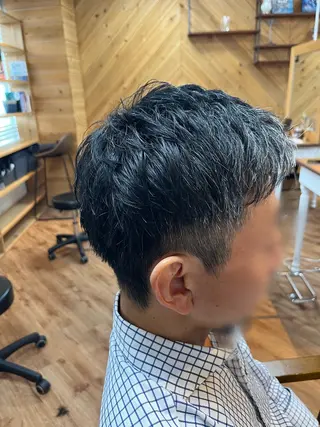 ショート メンズ little×PORTO 元町所属・高森 桃佳のヘアスタイル