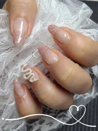 ネイル Nailsalon Bella Lunaのネイルデザイン