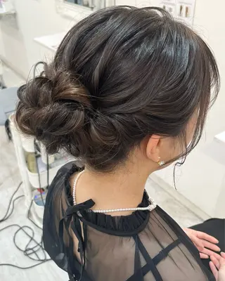 セミロング Only Nail所属・井上 紗彩のヘアスタイル