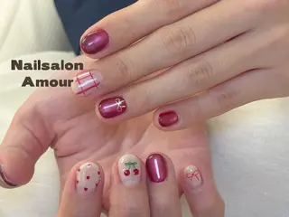 ネイル Amour Eyelash所属・Amour Eyelashのネイルデザイン