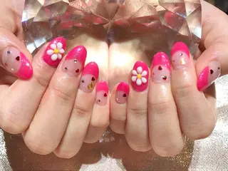 ネイル YUN 💅のネイルデザイン