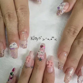 ネイル Bonnal所属・Manamǐ 個性派のネイルデザイン