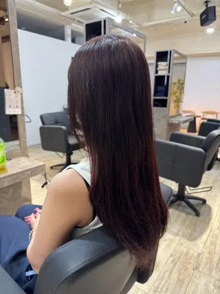 ロング be'leef.dip【ビリーフ】所属・久保田 汐音のヘアスタイル