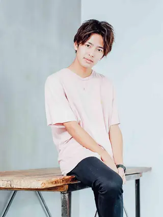 ミディアム カラー パーマ メンズ 🌟髪質改善ケアカラ ー美髪縮毛矯正y🌟のヘアスタイル