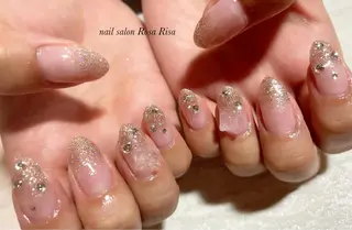 ミディアム ネイル ネイルスタジオ シェイクユアハンズのネイルデザイン