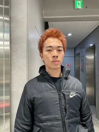 ショート カラー メンズ 垢抜けハイトーン☀／ 笑顔の美容師／しゅんのヘアスタイル