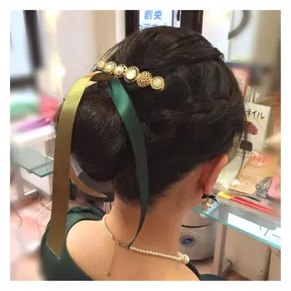 ヘアアレンジ 根岸 真奈美のヘアスタイル