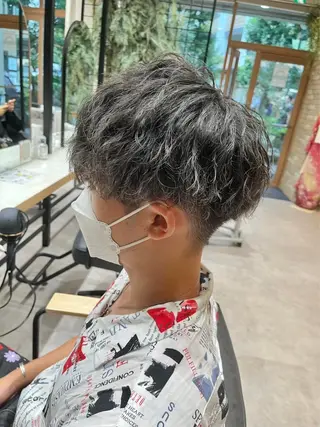 メンズ シャドウパーマ/ 波巻きパーマ/三鷹のヘアスタイル