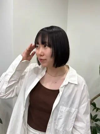 ショート カラー era所属・azumi/ボブ/暖 色/オリーブ/縮毛のヘアスタイル