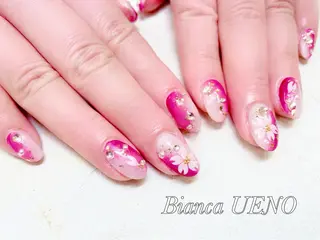 ネイル ビアンカ金町店 中島　せり菜のネイルデザイン