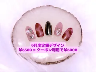 ネイル Nailsalon Dahliaのネイルデザイン