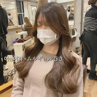 ロング カラー SALOWIN 新宿三丁目EAST所属・韓国レイヤー🇰🇷 layercut✂️のヘアスタイル