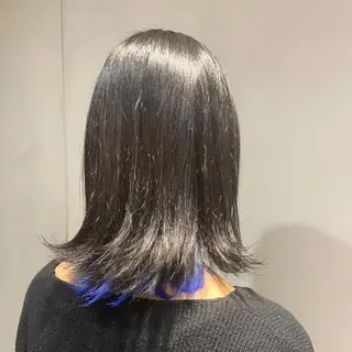 ミディアム カラー カジュアルを女っぽく 𝗮𝘆𝗮𝗰𝗼のヘアスタイル