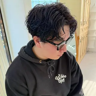 ショート パーマ メンズ －LOMARLIE－ YUKIのヘアスタイル