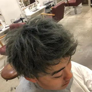 ショート カラー メンズ 畠山 渚のヘアスタイル