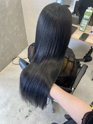 ロング Optima Hair所属・川本 あゆのヘアスタイル