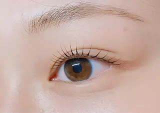 マツエク・マツパ little honey所属・airi .uのマツエク・マツパデザイン