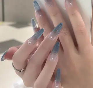 ネイル Queens ゲンのネイルデザイン