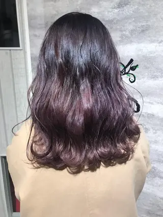 ミディアム カラー uru"所属・uru" すずきさゆりのヘアスタイル