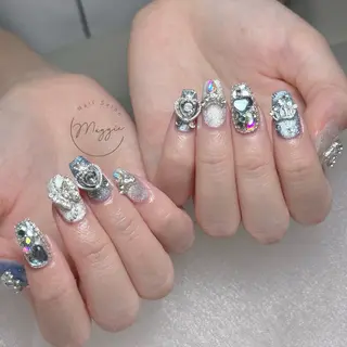 ネイル Maggie Nail🦩のネイルデザイン