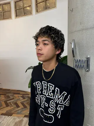 パーマ TRUCKIN UP THE PATH所属・さとう けんたのヘアスタイル