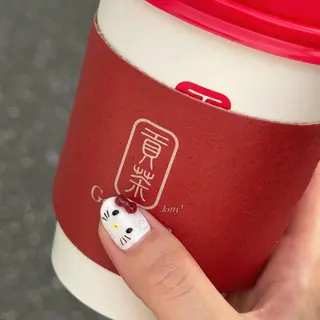 ネイル f所属・渡辺 愛のネイルデザイン