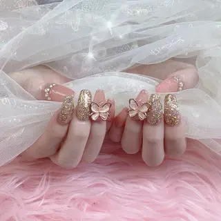 ネイル パーツ全部¥110 サロンミミのネイルデザイン