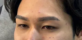 アイブロウ GLIDE所属・LAQ MINAのマツエク・マツパデザイン