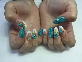 ネイル 💎🐰 saki. m 🐰💎のネイルデザイン