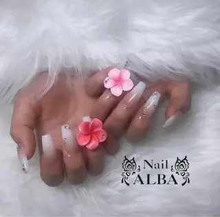 ネイル 石王 美羽のネイルデザイン