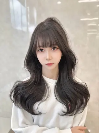 ロング 似合わせ/レイヤー /顔まわり/池田歩樹のヘアスタイル