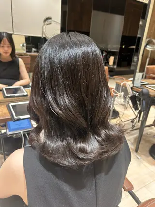 パーマ 🎀大竹美侑／顔まわ りカット／レイヤーのヘアスタイル