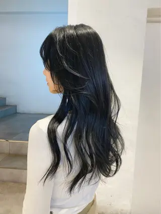 ロング ハイトーンカラー 🌙Mina🌙のヘアスタイル