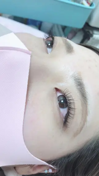 マツエク・マツパ 杉野 まみのヘアスタイル