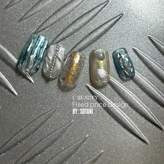 ネイル C BEAUTY／ KAEDEのネイルデザイン