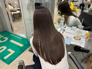 ロング カラー 井上 美夢のヘアスタイル