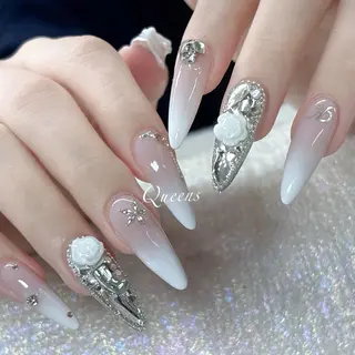 ネイル Queens ゲンのネイルデザイン