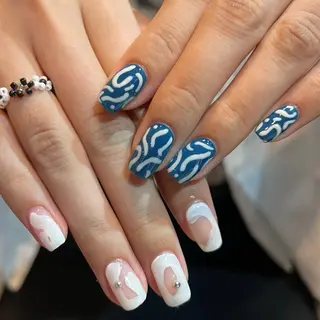 ネイル Renatus🤍 MISUZUのネイルデザイン