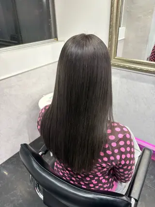 カラー デザインカラー / ナダショウタロウのヘアスタイル