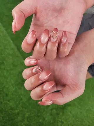 ネイル 🌺chimu🌺 予約リクエスト可能☆のネイルデザイン