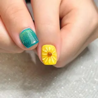 ネイル Mizuliネイル 眉毛メイクのサロンのネイルデザイン