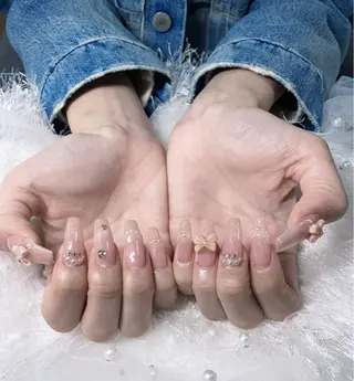 ネイル u1salon所属・ゆい ユイのネイルデザイン