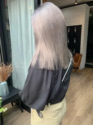 セミロング カラー レイヤー/顔周り /AKARIのヘアスタイル