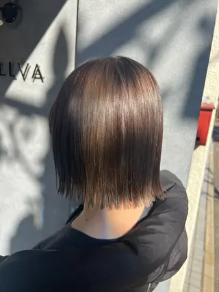 ミディアム カラー N°jillva 𝑘𝑎𝑟𝑖𝑛のヘアスタイル