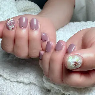 ネイル 新山 聖のネイルデザイン