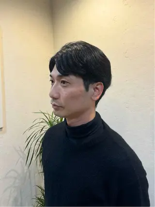 カラー メンズ 内沼 恵留菜のヘアスタイル
