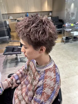 カラー パーマ メンズ 夏果⭐︎fifth 天神 海外風パーマのヘアスタイル